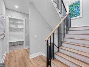 921 22nd Street S, Arlington VA 22202