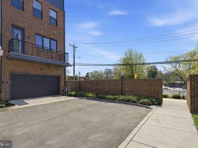 4901 Eisenhower Avenue, Alexandria VA 22304