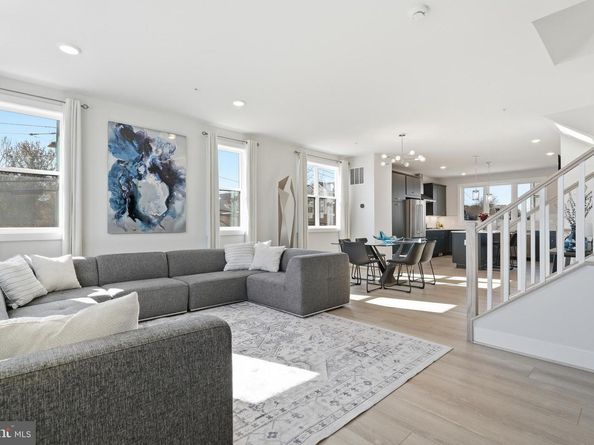 4901 Eisenhower Avenue, Alexandria VA 22304