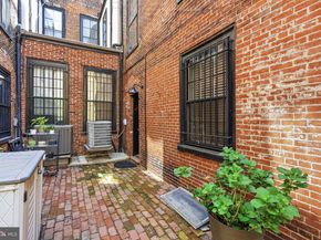 306 S 10TH Street A, Philadelphia PA 19107