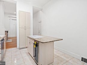 306 S 10TH Street A, Philadelphia PA 19107