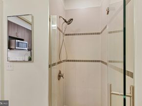 2550 17TH Street NW 302, Washington DC 20009