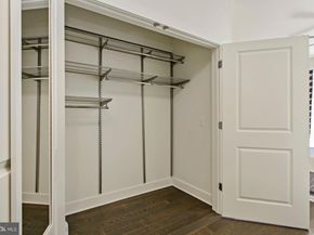 2550 17TH Street NW 302, Washington DC 20009