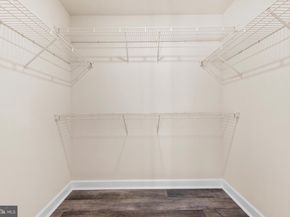 13039 Hattontown Square, Herndon VA 20171