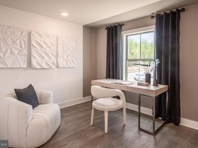 435 Aspen Trail 10204, Maple Glen PA 19002