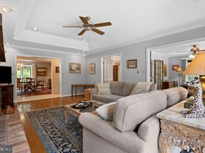 11301 Crossing Glen Court, Potomac MD 20854