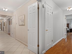 11301 Crossing Glen Court, Potomac MD 20854