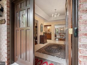 11301 Crossing Glen Court, Potomac MD 20854