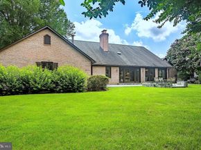 11301 Crossing Glen Court, Potomac MD 20854