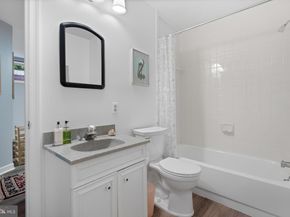 11301 Crossing Glen Court, Potomac MD 20854