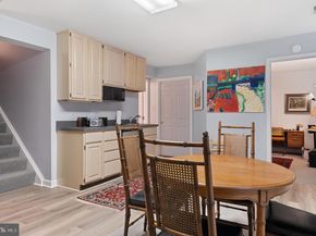 11301 Crossing Glen Court, Potomac MD 20854