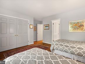 11301 Crossing Glen Court, Potomac MD 20854