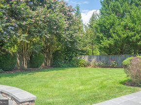 11301 Crossing Glen Court, Potomac MD 20854