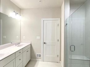 13502 Sayward Boulevard 91, Herndon VA 20171