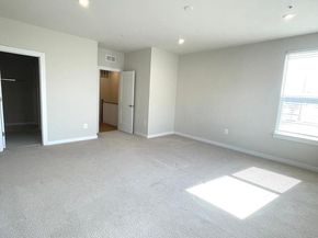 13502 Sayward Boulevard 91, Herndon VA 20171