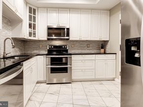 1101 S Arlington Ridge Road 106, Arlington VA 22202