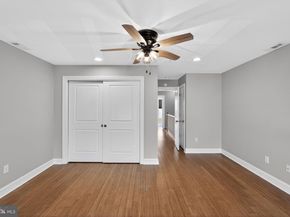 635 Dupont Street N, Philadelphia PA 19128