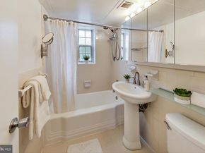 1303 N Ode Street 215, Arlington VA 22209