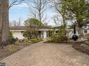 6124 Beachway Drive, Falls Church VA 22041