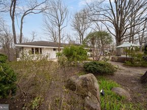 6124 Beachway Drive, Falls Church VA 22041