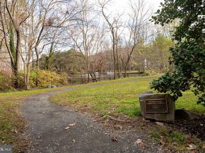 6124 Beachway Drive, Falls Church VA 22041