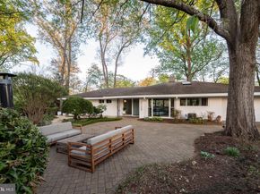6124 Beachway Drive, Falls Church VA 22041
