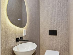 1923 Manning Street, Philadelphia PA 19103