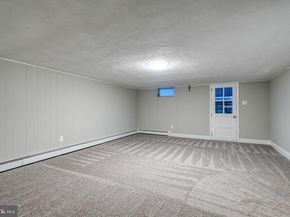 1314 Oakmont Street, Philadelphia PA 19111