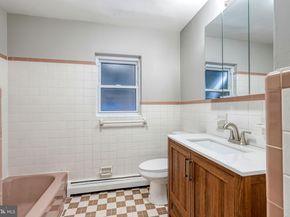 1314 Oakmont Street, Philadelphia PA 19111