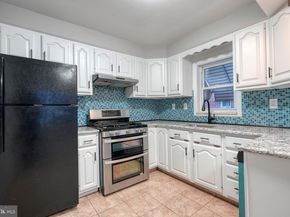 1314 Oakmont Street, Philadelphia PA 19111