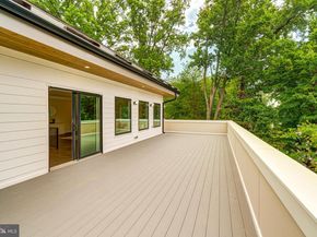 506 Kingsley Road SW, Vienna VA 22180