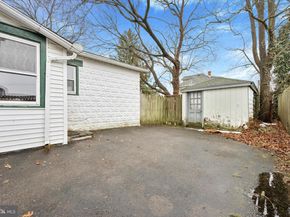 214-216 Beech Road, Wallingford PA 19086