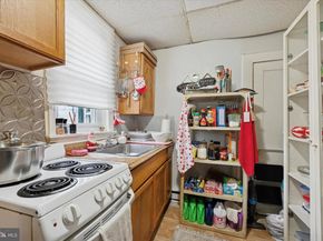 214-216 Beech Road, Wallingford PA 19086