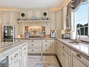 1066 Washington Crossing Rd, Newtown PA 18940