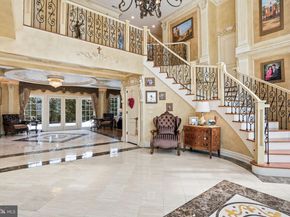 1066 Washington Crossing Rd, Newtown PA 18940