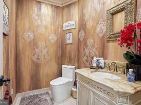 1066 Washington Crossing Rd, Newtown PA 18940