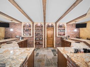 1066 Washington Crossing Rd, Newtown PA 18940