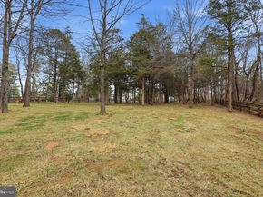 1066 Washington Crossing Rd, Newtown PA 18940