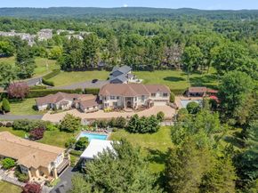 1066 Washington Crossing Rd, Newtown PA 18940
