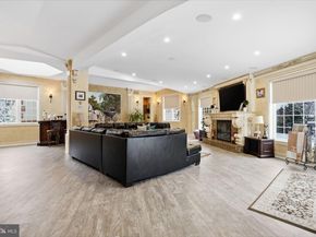 1066 Washington Crossing Rd, Newtown PA 18940