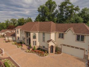 1066 Washington Crossing Rd, Newtown PA 18940