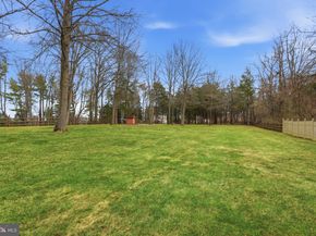 1066 Washington Crossing Rd, Newtown PA 18940