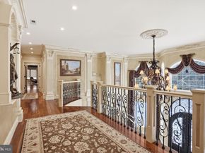 1066 Washington Crossing Rd, Newtown PA 18940