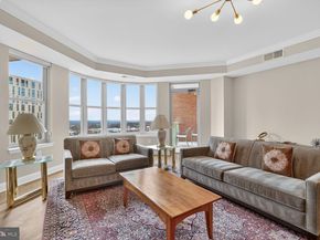 11776 Stratford House Place 1008, Reston VA 20190