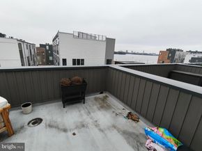 2004 Northbank Place, Philadelphia PA 19125