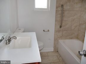 1316 Bullens Lane, Woodlyn PA 19094