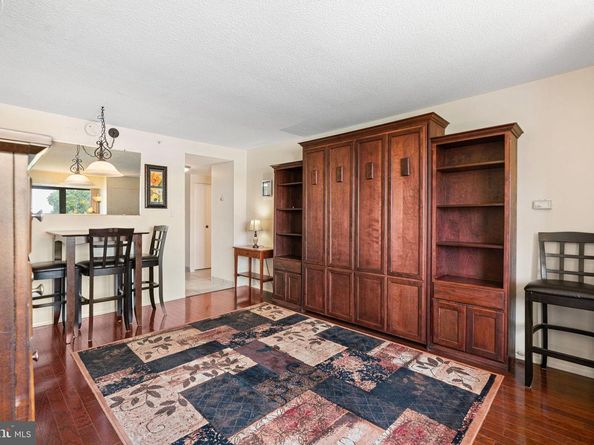 2001 Hamilton Street 723, Philadelphia PA 19130