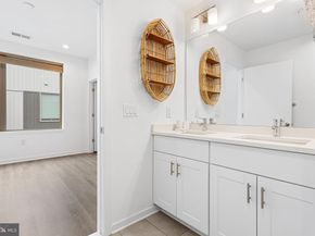 3121 Beachview Lane, Philadelphia PA 19125