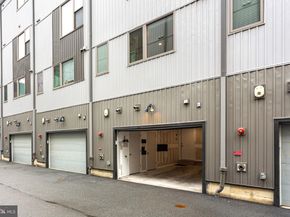 3121 Beachview Lane, Philadelphia PA 19125