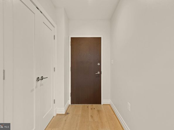 301 H Street NE 305, Washington DC 20002